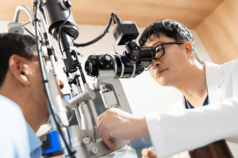 ICLレンズ挿入術